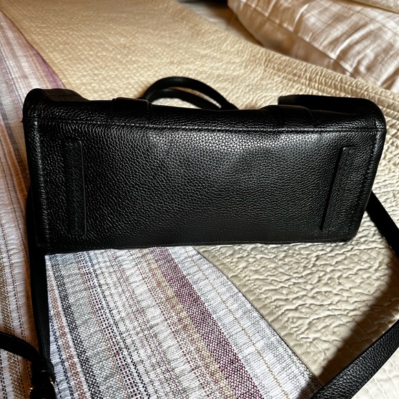 Marc Jacobs The Tote Bag Medium Size  💯 Authentic Full Grain Leather - Picture 4 of 16